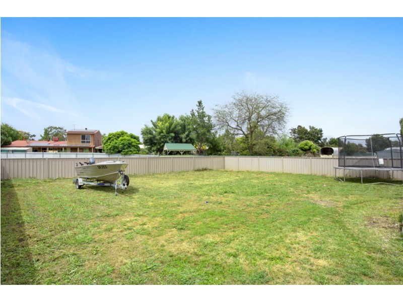 14 Conness Street, Chiltern VIC 3683