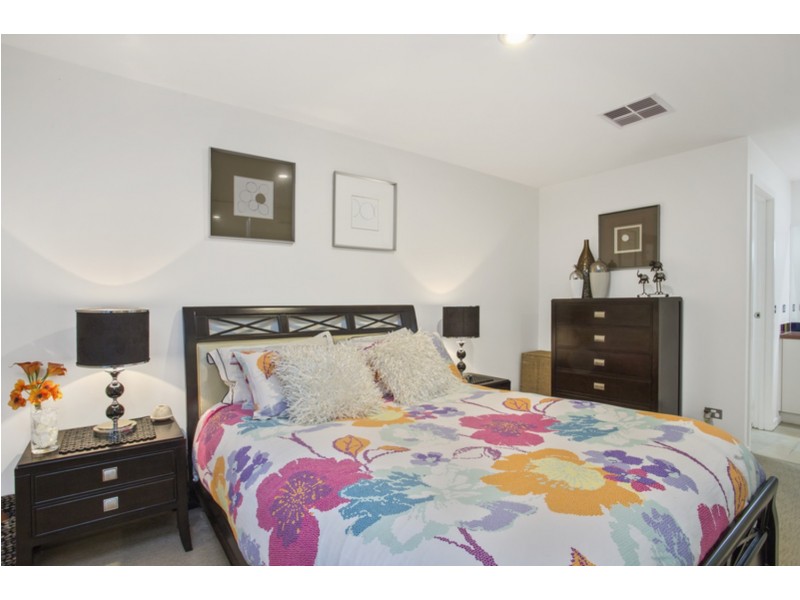 1 Castle Cove, Wodonga VIC 3690