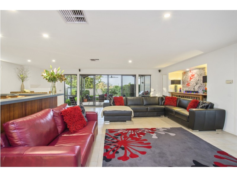 1 Castle Cove, Wodonga VIC 3690