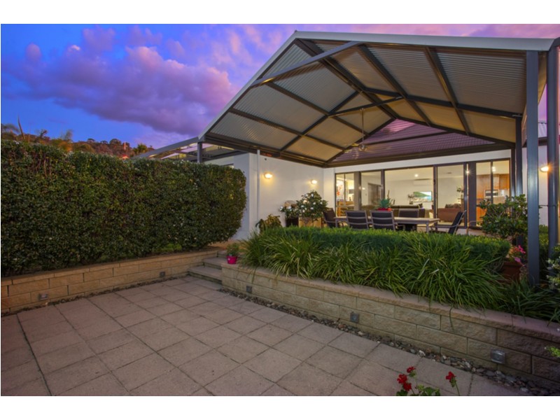 1 Castle Cove, Wodonga VIC 3690