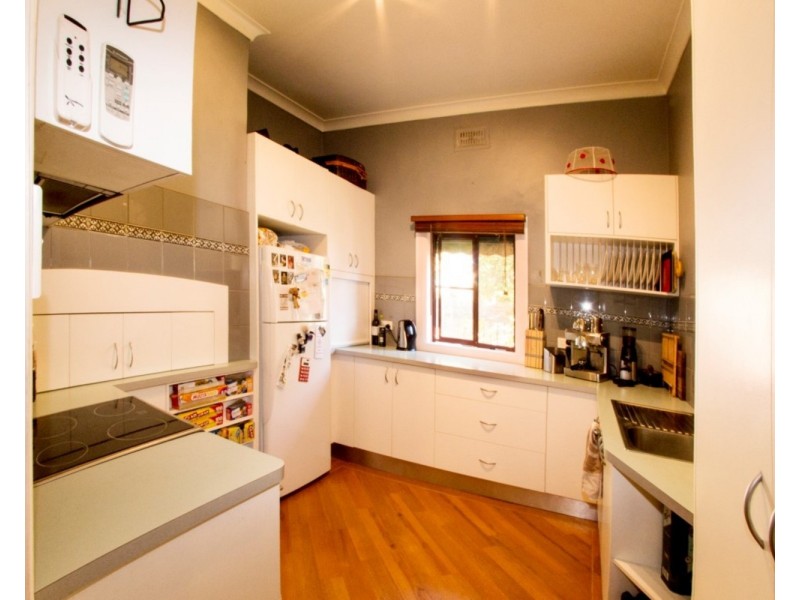 2 Bent Street, Gerogery NSW 2642