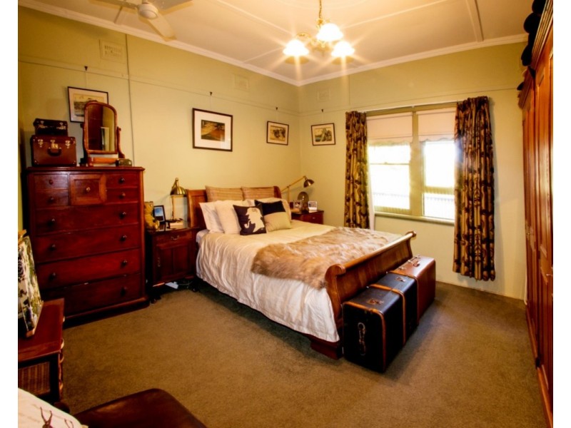 2 Bent Street, Gerogery NSW 2642