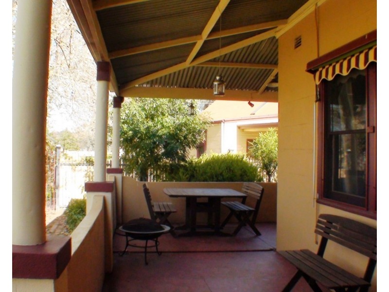 2 Bent Street, Gerogery NSW 2642