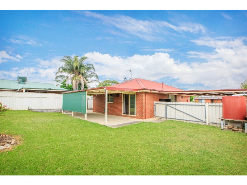 2 Jennifer Place, Wodonga VIC 3690