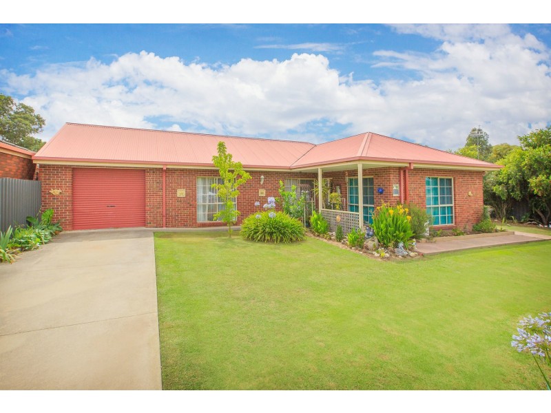 5 Church Street, Chiltern VIC 3683