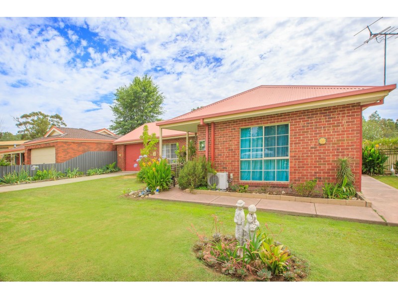 5 Church Street, Chiltern VIC 3683