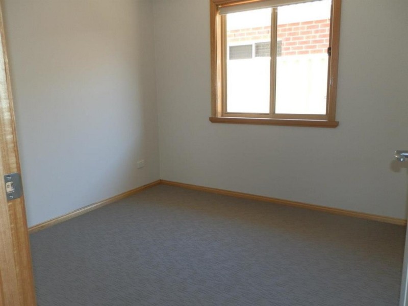 22 Wattlebird Drive, Bandiana VIC 3694