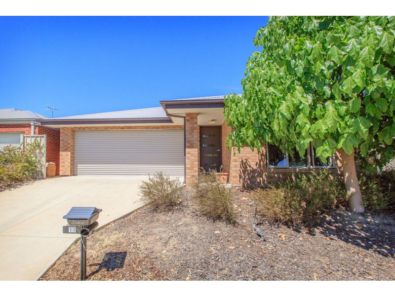 11 Sadlier Street, Wodonga VIC 3690
