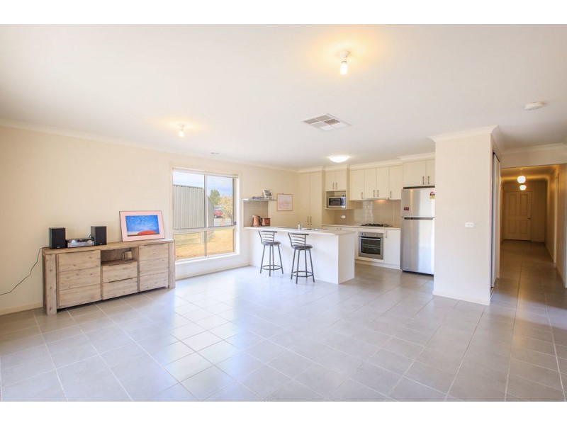 2 Jells Court, Wodonga VIC 3690