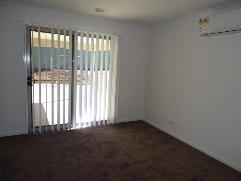 54 Driver Terrace, Glenroy NSW 2640