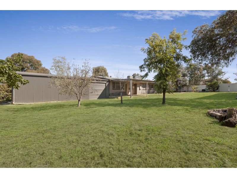 10/12 Albert Road, Chiltern VIC 3683
