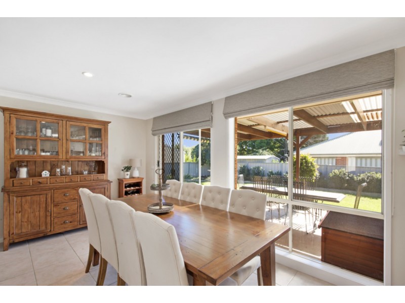 7 Thomas Place, Wodonga VIC 3690