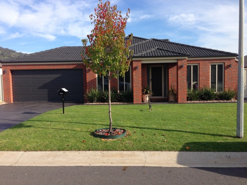 17 Snowy Street, Wodonga VIC 3690