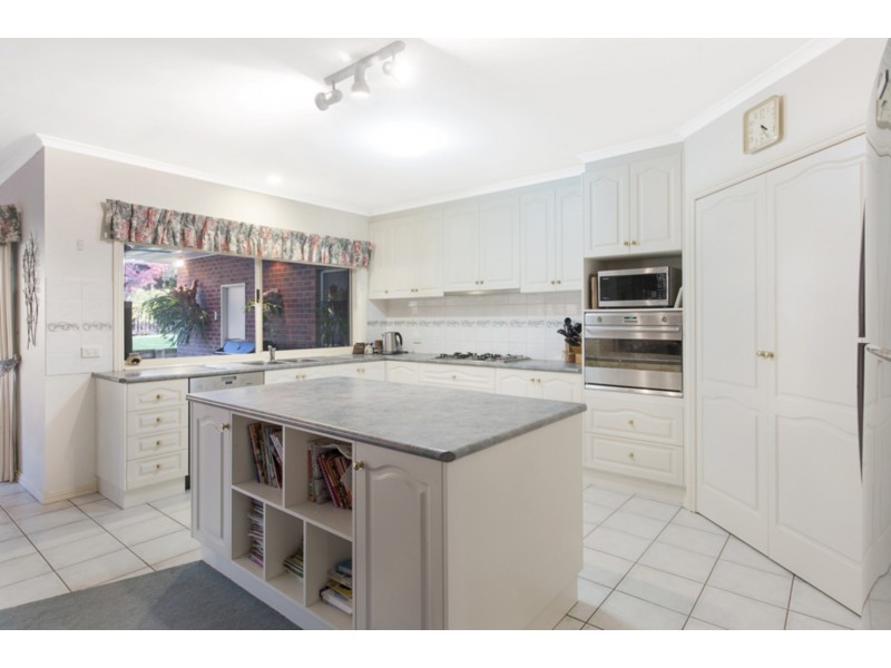 4 Hylton Court, Wodonga VIC 3690