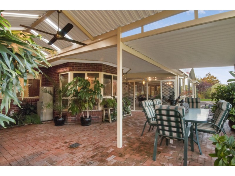 4 Hylton Court, Wodonga VIC 3690