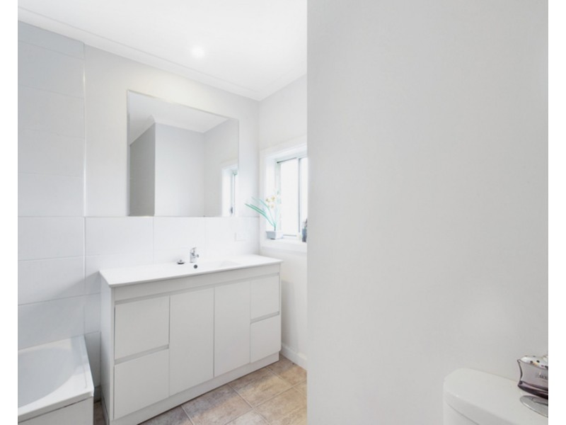 680 Centaur Road, Hamilton Valley NSW 2641