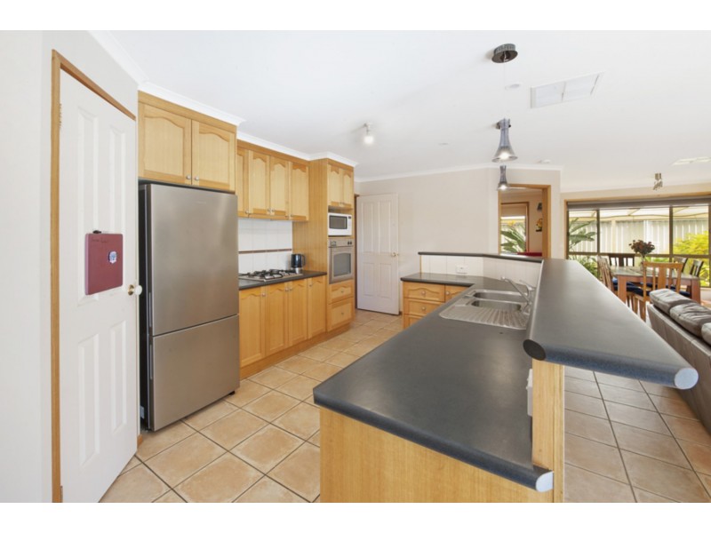 42 Willoughby Avenue, Wodonga VIC 3690