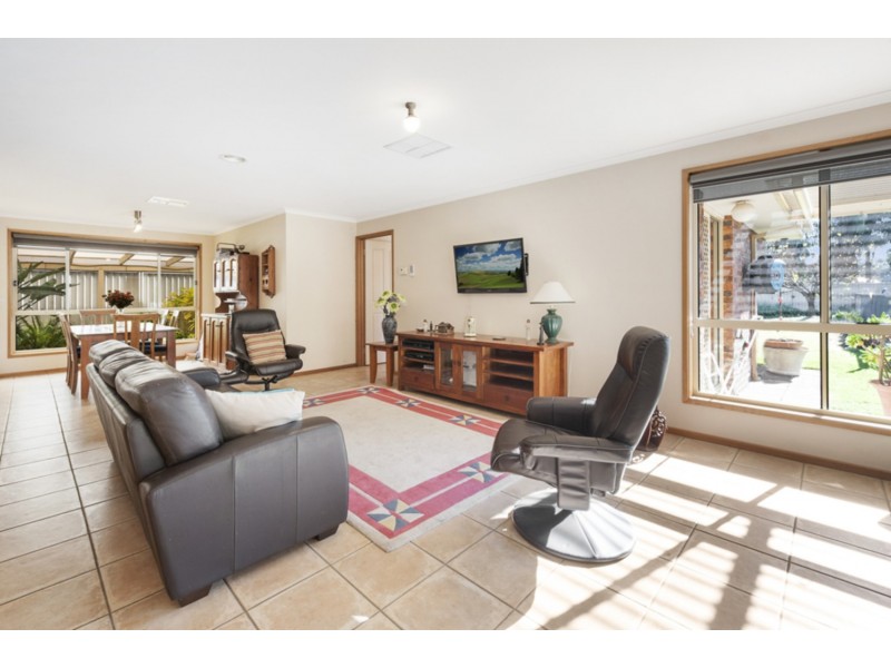 42 Willoughby Avenue, Wodonga VIC 3690