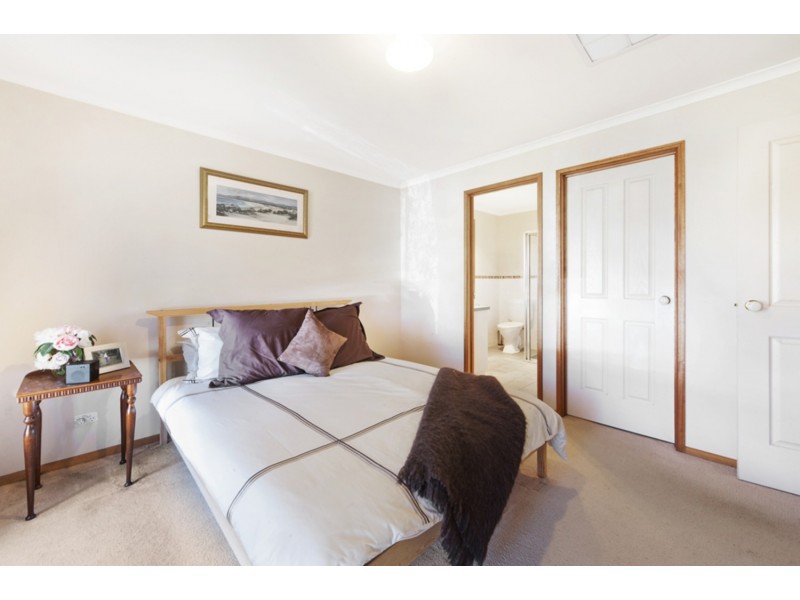 42 Willoughby Avenue, Wodonga VIC 3690