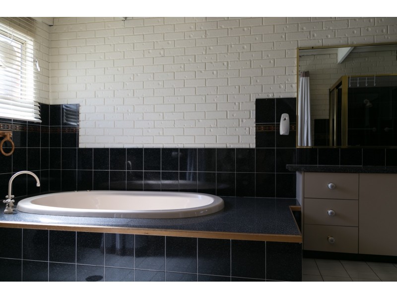 1097 Waugh Road, North Albury NSW 2640