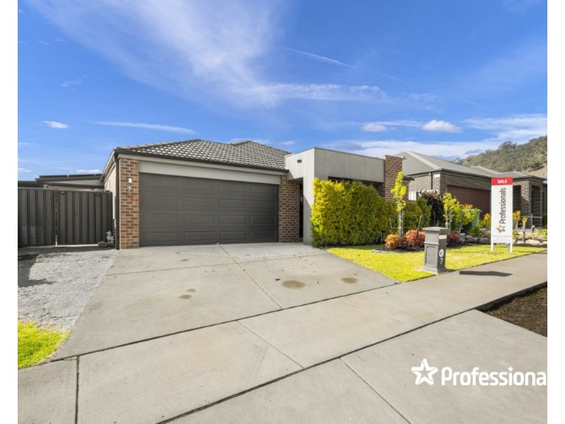 7 Gurney Crescent, Wodonga VIC 3690