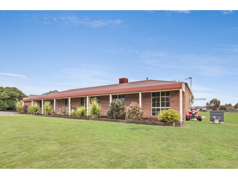 72-74 Gibson Street, Chiltern VIC 3683