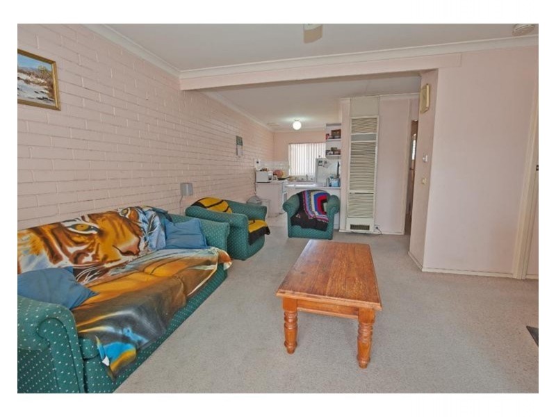 3 & 4/92 Lawrence Street, Wodonga VIC 3690