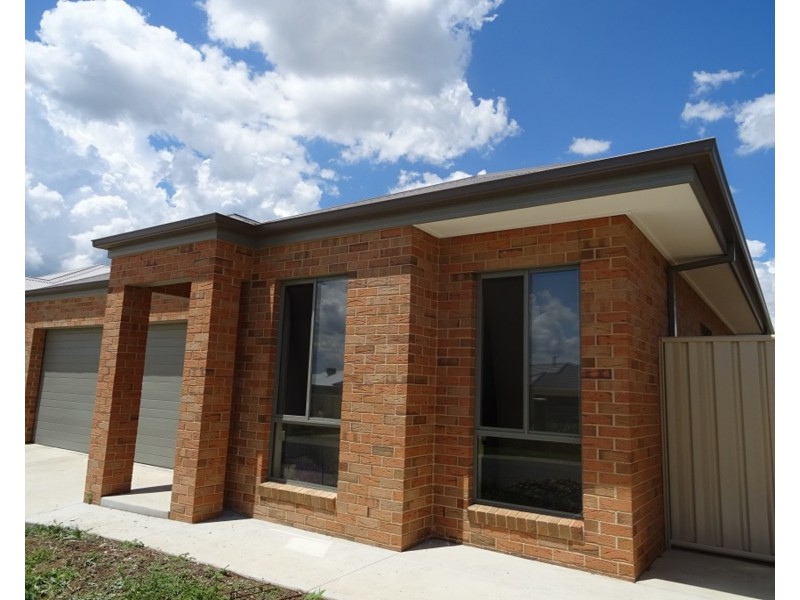 51 Inwood Crescent, Wodonga VIC 3690