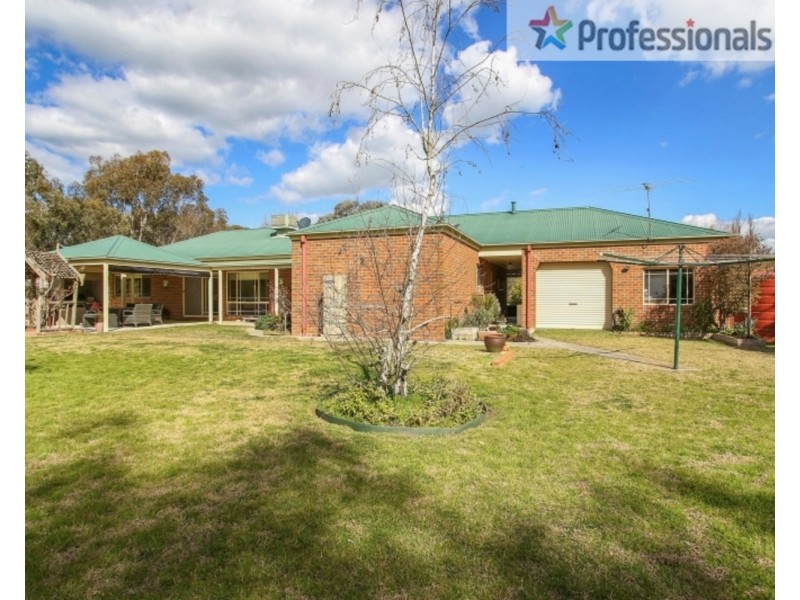 7 Hopwood Road, Thurgoona NSW 2640
