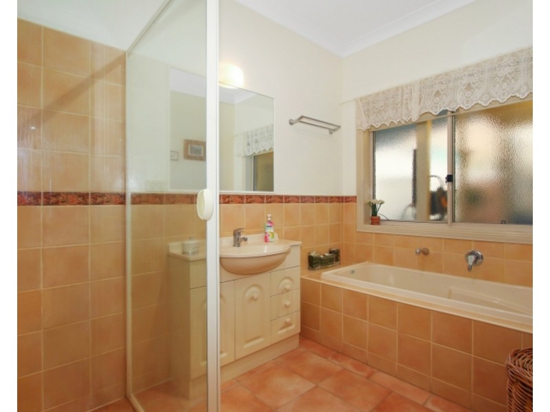 44 Craig Drive, Bellbridge VIC 3691