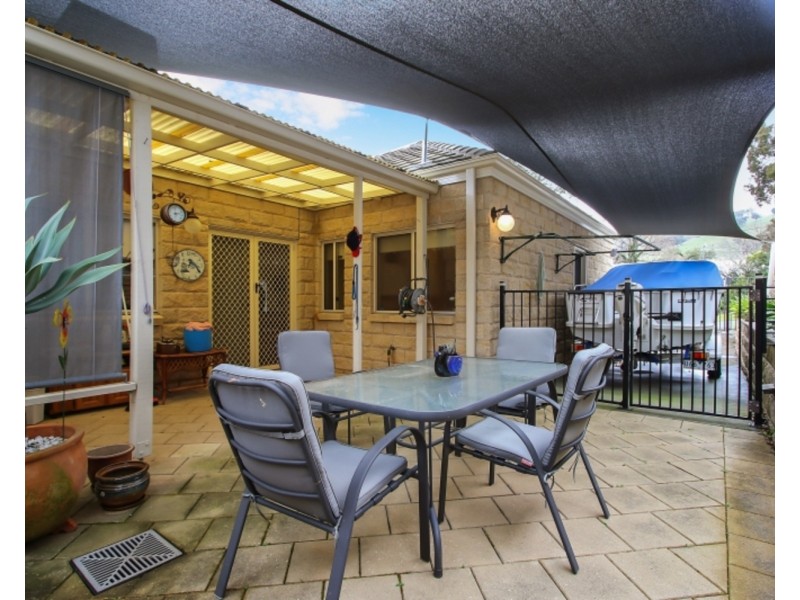 44 Craig Drive, Bellbridge VIC 3691