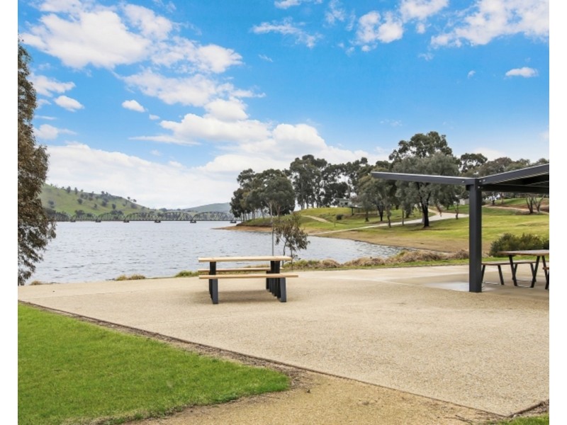 44 Craig Drive, Bellbridge VIC 3691