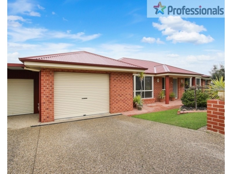 1 Dillagar Place, Springdale Heights NSW 2641