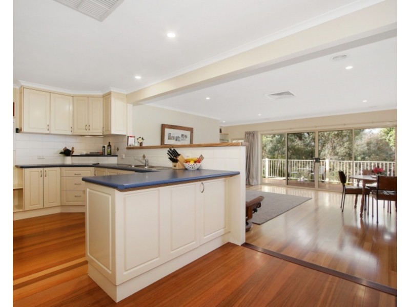 333 Bimbadeen Avenue, East Albury NSW 2640