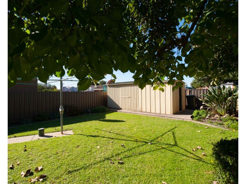 15 Highland Crescent, Wodonga VIC 3690