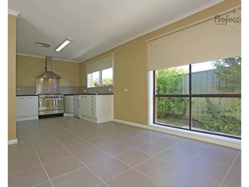 13 Fern Avenue, Wodonga VIC 3690