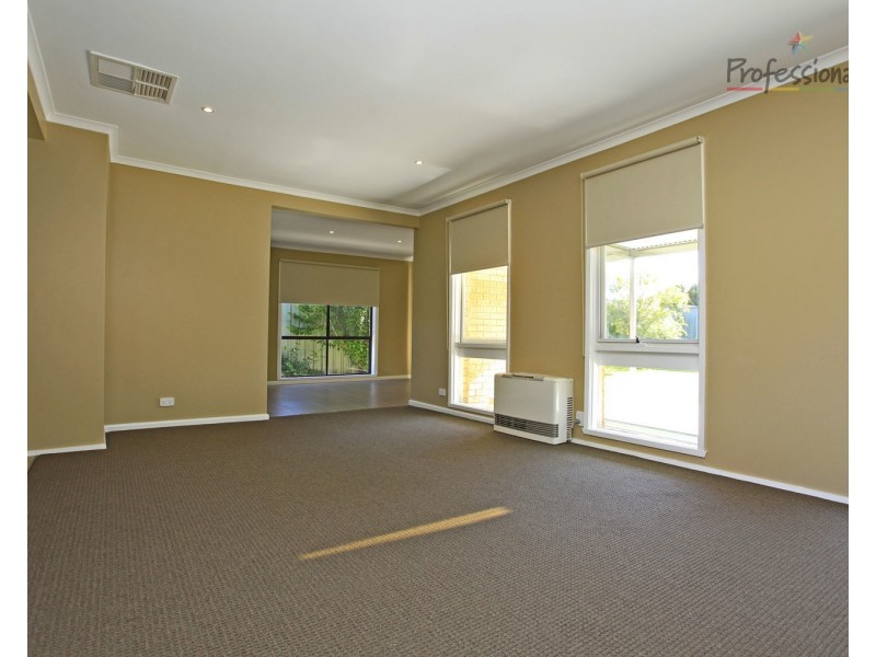 13 Fern Avenue, Wodonga VIC 3690