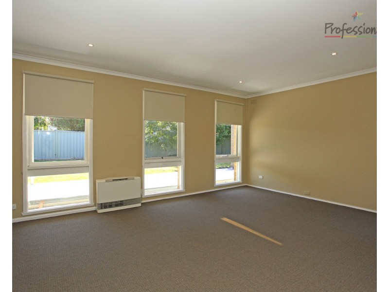 13 Fern Avenue, Wodonga VIC 3690