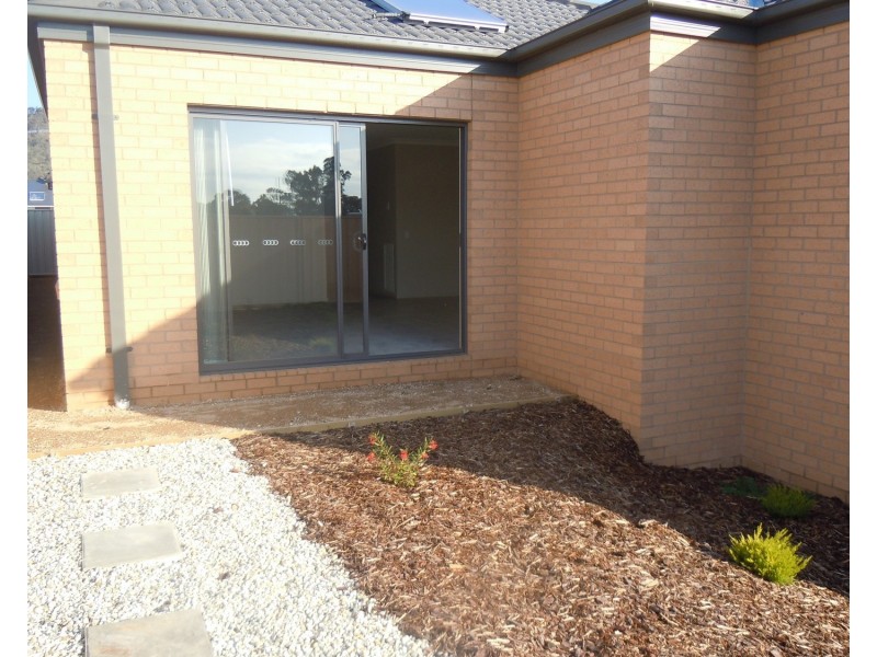 24 Peeler Street, Wodonga VIC 3690