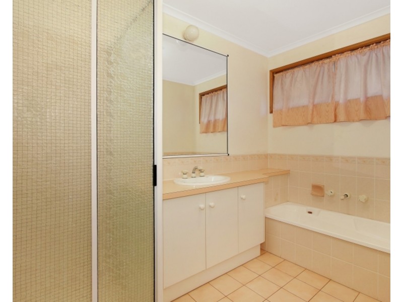 11 Nightingale Avenue, Wodonga VIC 3690