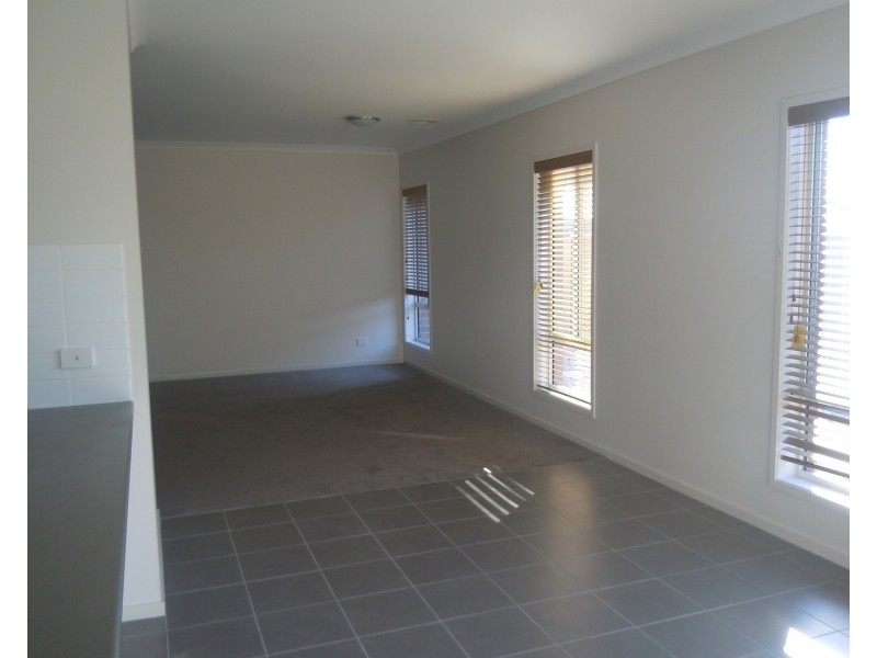36 Peeler Street, Wodonga VIC 3690