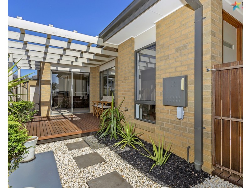 61 Victoria Cross Parade, Wodonga VIC 3690