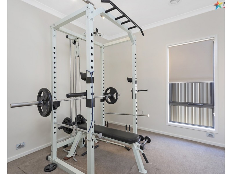 61 Victoria Cross Parade, Wodonga VIC 3690