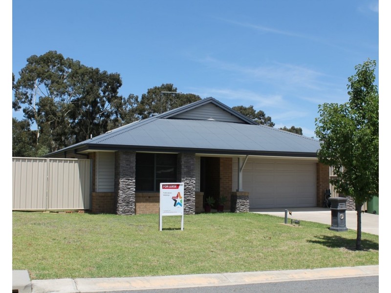 48 Whistler Concourse, Wodonga VIC 3690