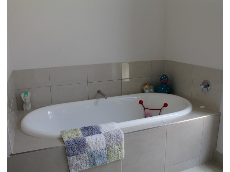 48 Whistler Concourse, Wodonga VIC 3690