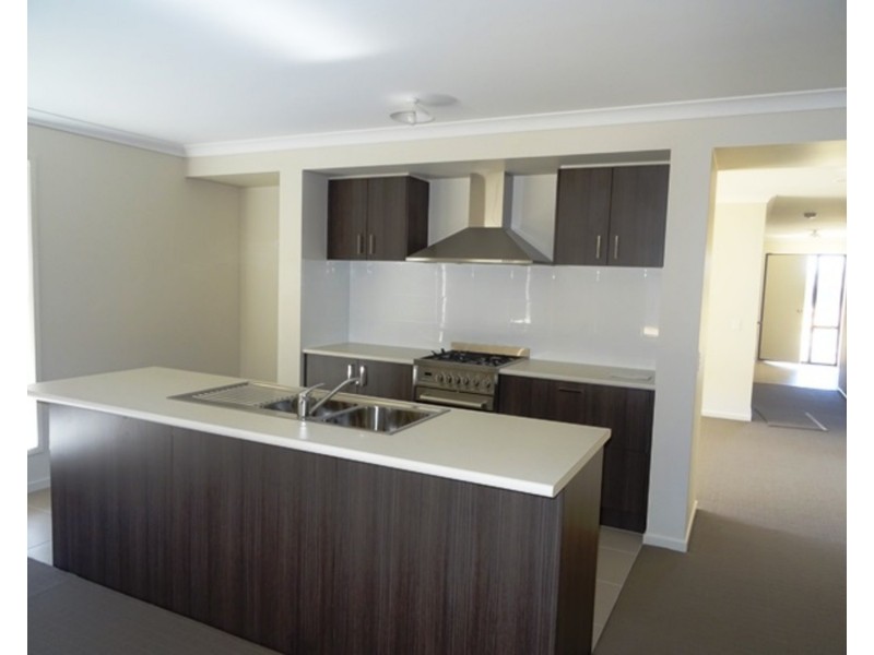 17 Perkins Street, Killara VIC 3691