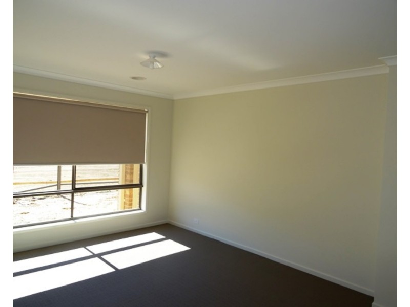 17 Perkins Street, Killara VIC 3691