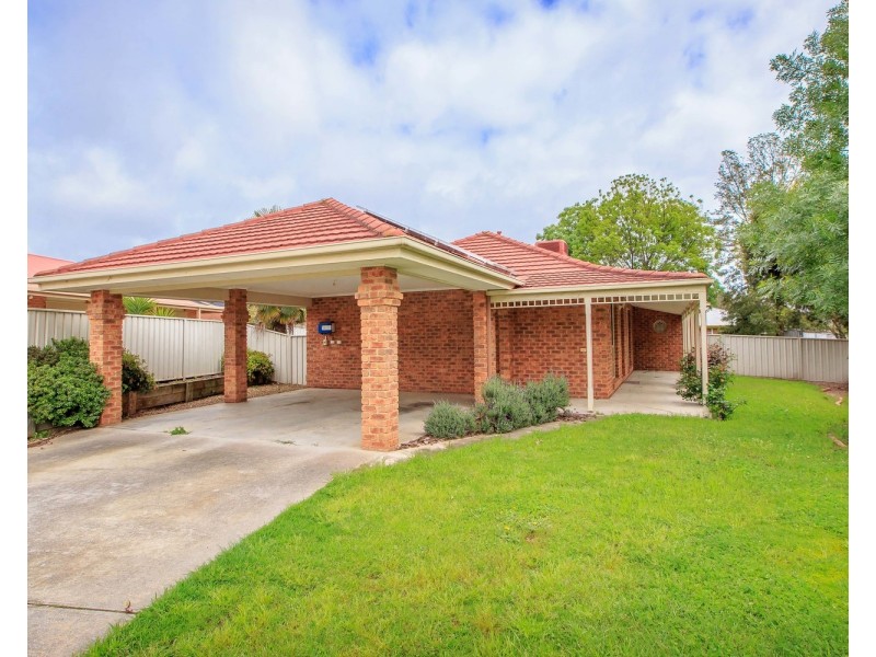 9 Delatite Court, Wodonga VIC 3690
