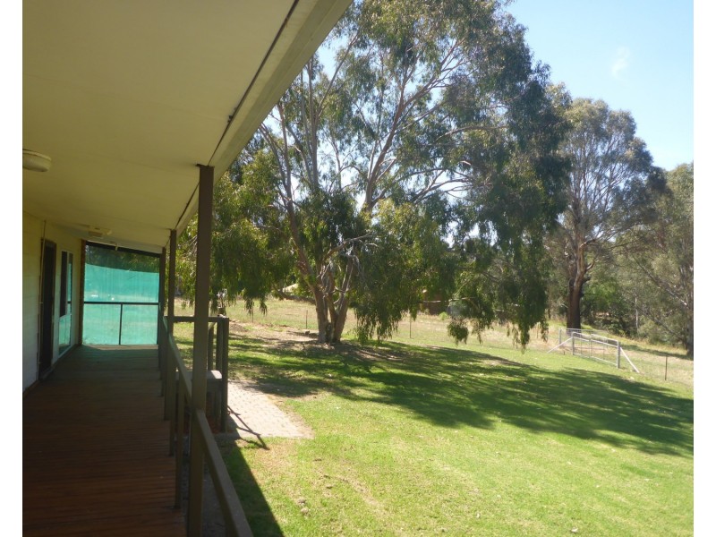 9 Stanley Street, Barnawartha VIC 3688