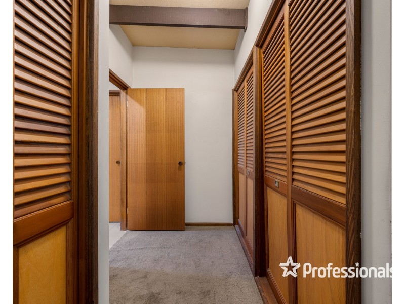 27 Mayfair Drive, Wodonga VIC 3690